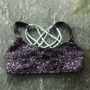 Lululemon sports bra